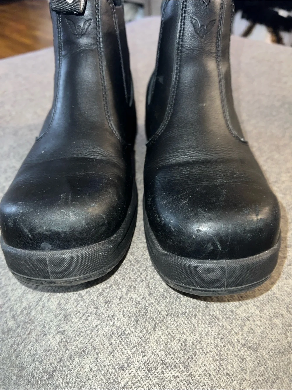 Thorogood Black Work Boots — Men 7.5